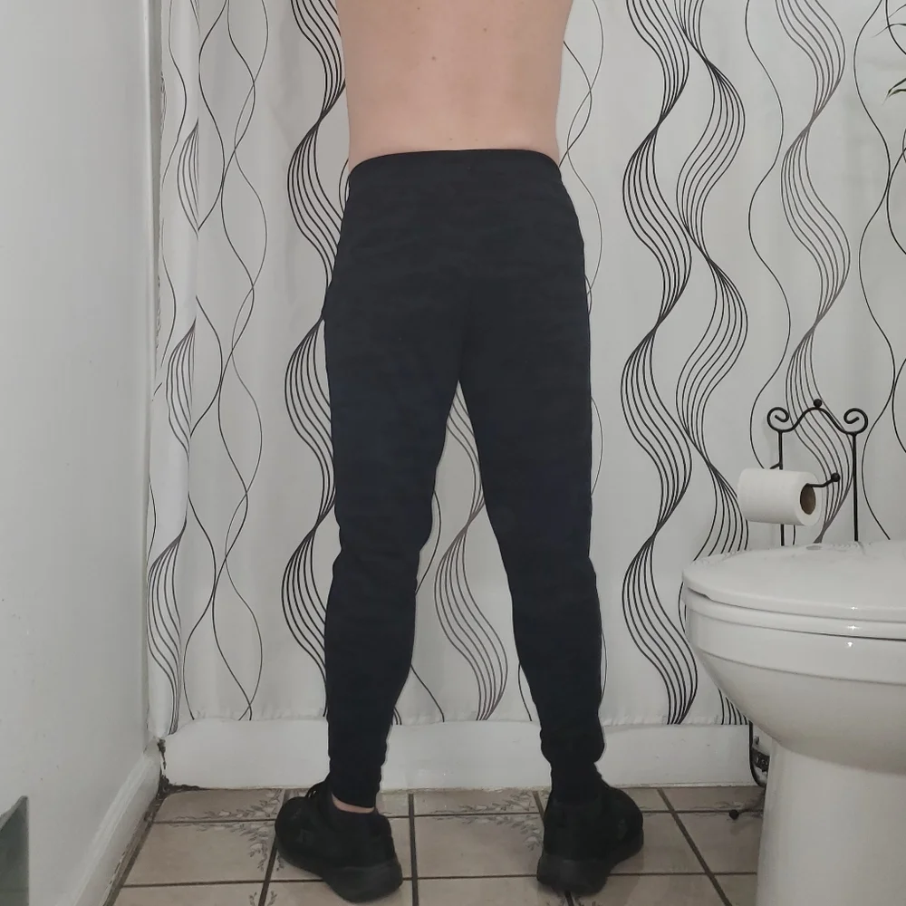 Alphalete Premium Joggers Men's Size Small